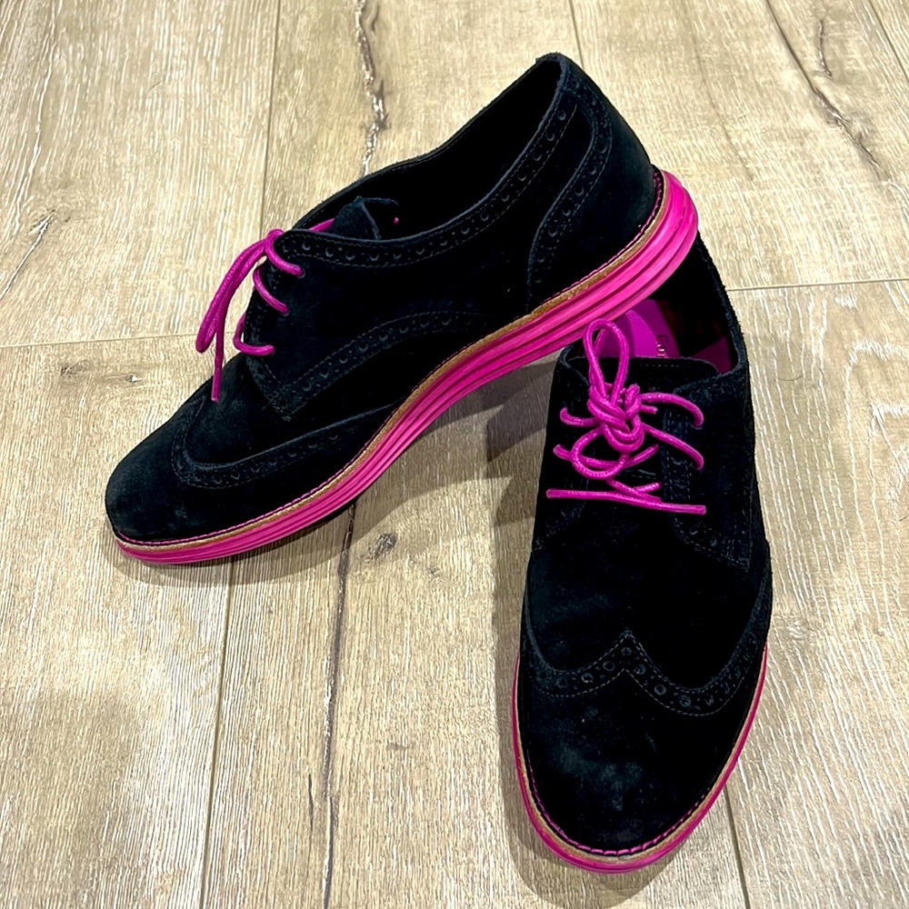 Cole Haan Lunargrand Wingtip Black Pink Suede